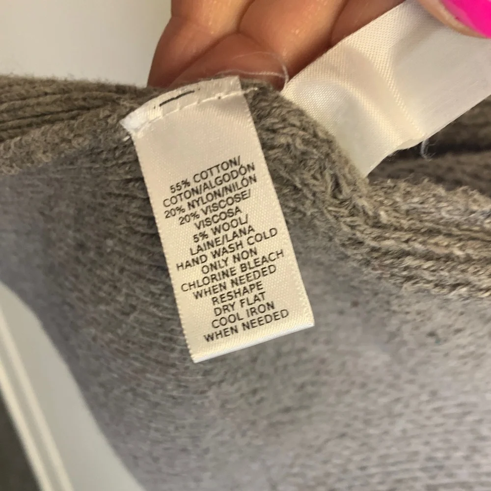 LOFT Gray Textured Knit Sweater